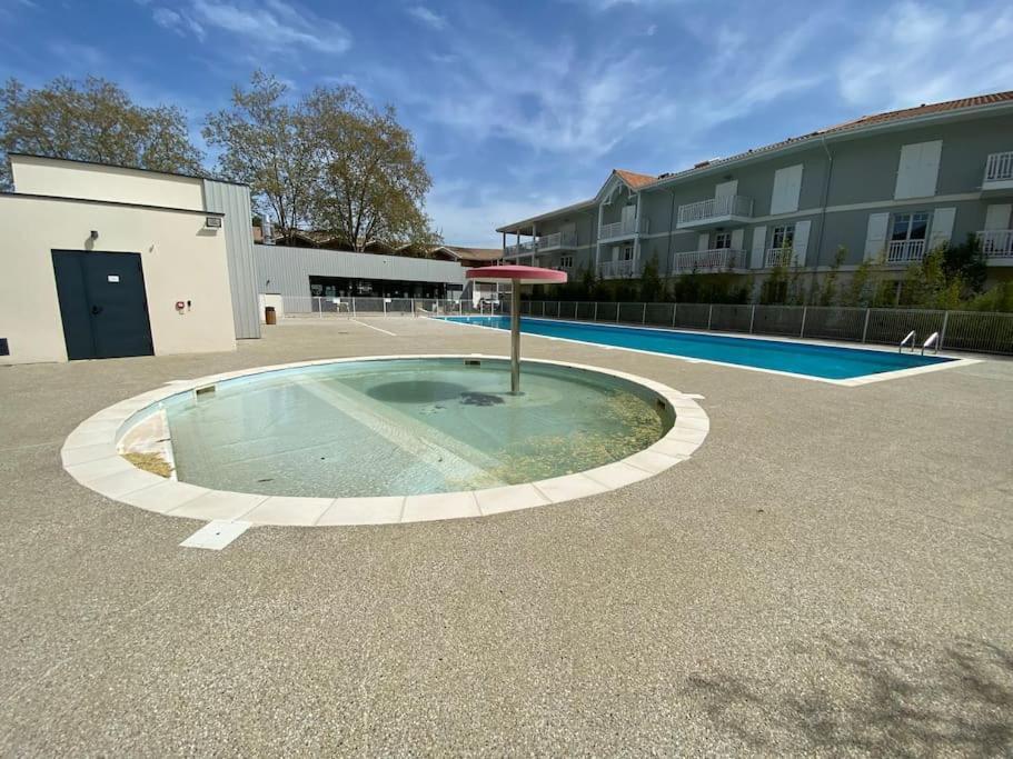Maison Typee Arcachonnaise Avec Piscine Commune La Teste-de-Buch Extérieur photo