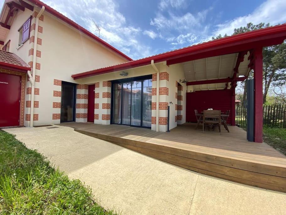 Maison Typee Arcachonnaise Avec Piscine Commune La Teste-de-Buch Extérieur photo